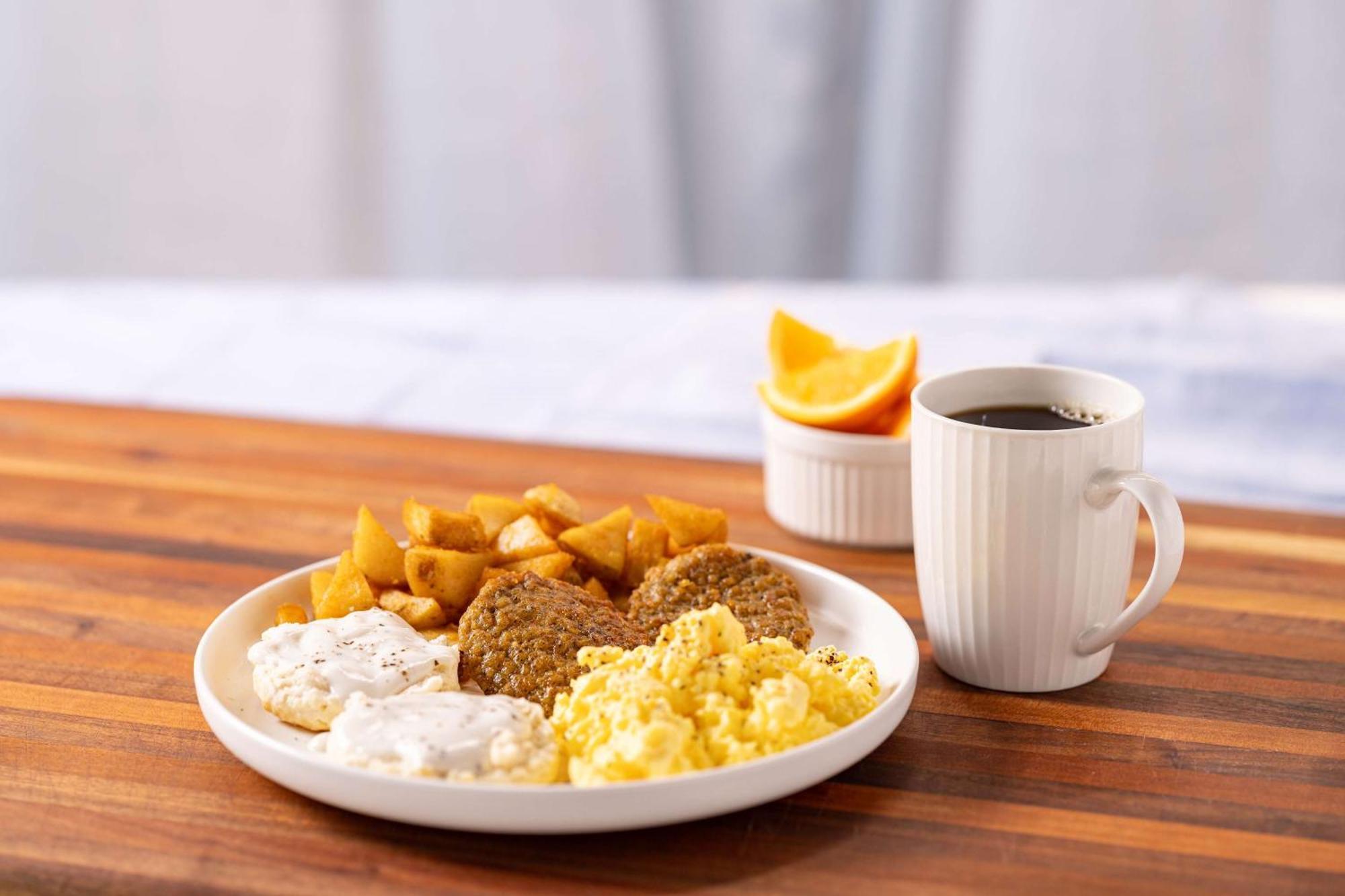 Drury Inn & Suites Louisville East Екстериор снимка